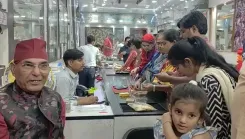 फर्रुखाबाद: क्या धनतेरस पर बाजारों में भीड़ और 10 करोड़ का कारोबार हुआ?