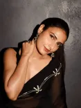 फातिमा सना शेख ने 'मेट्रो... इन दिनों' के सेट से अनुराग बसु संग काम करने का अनुभव किया शेयर 