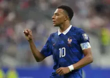 एम्बाप्पे ने रचा इतिहास: लगातार दूसरे FIFA वर्ल्ड कप में जीता 'गोल्डन बूट', 22 गोल का अटूट रिकॉर्ड