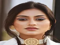 क्या तितिक्शा श्रीवास्तव कंगना रनौत जैसी दिखती हैं, लेकिन वैसी हैं नहीं?