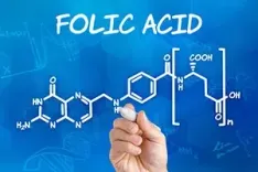 फोलिक एसिड : सिर्फ प्रेगनेंसी के लिए नहीं, हर उम्र के लिए जरूरी विटामिन