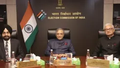 फॉर्म 6 विवाद: राहुल गांधी के आरोपों को चुनाव आयोग ने 'भ्रामक' बताया, फैक्ट चेक जारी