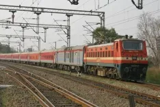 4 students killed by train in Andhra Pradesh's Srikakulam near Tekkali