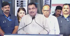 Gadkari attends bhoomipujan of Valmiki housing project in Nagpur