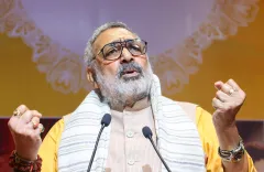 क्या गांधी परिवार ने भारत को बदनाम किया है?: गिरिराज सिंह