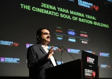 क्या गौतम अदाणी ने राज कपूर के गाने से छात्रों को प्रेरित किया?