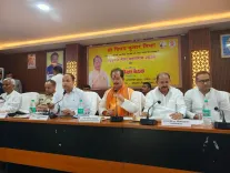 गयाजी पितृपक्ष मेला 2026: 5 जोन, 54 सेक्टर और 39,500 मानवबल के साथ तैयारियों की समीक्षा