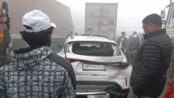 घने कोहरे के चलते यातायात पुलिस ने जारी की विशेष निर्देशिका, एक्सप्रेस-वे और एलिवेटेड रोड पर घटाई गई रफ्तार