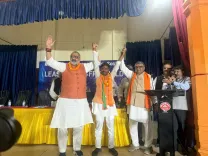 Giriraj Singh campaigns for BJP in Bankipur by-poll
