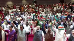 Giriraj Singh joins NDA 'Mangal Milan' ahead of Parliament session