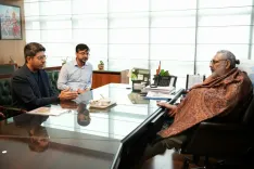 Giriraj Singh meets Libas CEO, backs brand's Make in India push