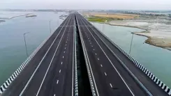 गोरखपुर लिंक एक्सप्रेसवे से किसान भी खुशहाल, 22,029 अन्नदाताओं को 2,030.29 करोड़ का मुआवजा