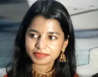 क्या गोरखपुर महोत्सव में मैथिली ठाकुर का आना उत्साहजनक था?