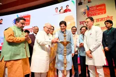 Goyal at Bharatiya Vyapar Mahotsav: Local to Global