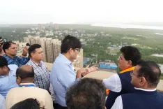 Goyal Reviews North Mumbai Coastal Road, Bridge, Desalination Projects