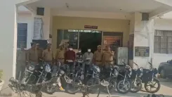 ग्रेटर नोएडा में बाइक-मोबाइल चोरी गिरोह का भंडाफोड़, नाबालिग समेत 4 गिरफ्तार; 11 मोटरसाइकिल बरामद