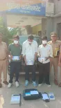 ग्रेटर नोएडा में जाली नोट गिरोह गिरफ्तार: ₹2.54 लाख के 2549 नकली नोट बरामद