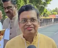 ग्रेटर नोएडा में यूपीआईटीएस होना सौभाग्य की बात : गोपाल कृष्ण अग्रवाल