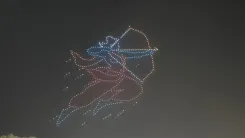 ग्रेटर नोएडा की पुष्प प्रदर्शनी: सेल्फी का मजा और ड्रोन शो की देशभक्ति का जश्न