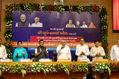 Gujarat CM Patel Disburses ₹646 Cr Scholarships to 4.72 Lakh Students