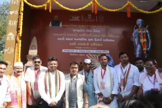 How Did Gujarat Celebrate the 150th Birth Anniversary of Birsa Munda?