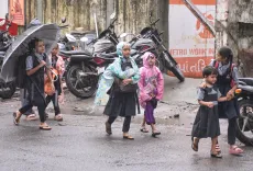 गुजरात में भारी बारिश का रेड अलर्ट: अहमदाबाद, नर्मदा समेत 15+ जिले प्रभावित, 31 जुलाई को 12 इंच तक वर्षा का अनुमान