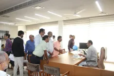 Gujarat revenue employees call off agitation after govt assurances in Gandhinagar