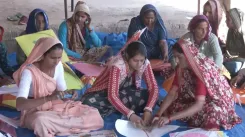 क्या गुजरात सरकार की योजनाओं का लाभ लेकर ग्रामीण महिलाएं आत्मनिर्भर बन रही हैं?