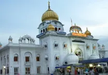 गुरुद्वारा बंगला साहिब झड़प की अफवाह खारिज, पुलिस और प्रबंधन ने वायरल वीडियो का सच बताया