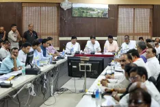 क्या ज्योतिरादित्य सिंधिया ने ग्वालियर में विकास कार्यों की समीक्षा की?