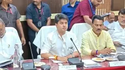 क्या ग्वालियर की सड़कों का सुधार होगा? सिंधिया का सख्त रुख मैराथन बैठक में!