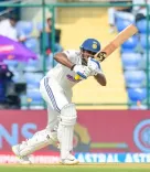 हम लंबे समय तक बल्लेबाजी करते हुए बड़ा स्कोर बनाना चाहते हैं: साई सुदर्शन 