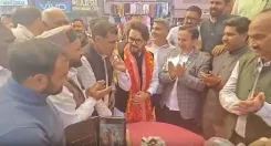 अनुराग ठाकुर का हमीरपुर में 52वां जन्मदिन: 32 खिलाड़ियों को सम्मान, ₹8,555 करोड़ बकाये पर सरकार को घेरा