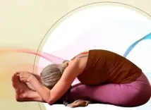 बालासन : हर उम्र के लिए फायदेमंद, दर्द-थकान और तनाव में दिलाए राहत 