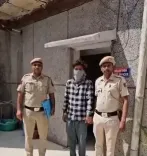 हरि नगर पुलिस ने 15 मामलों में शामिल अपराधी को पकड़ा, बरामद हुई चोरी की स्कूटी और मोबाइल