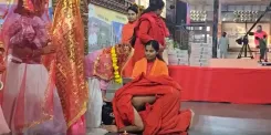 हरिद्वार में बाबा रामदेव का कन्या पूजन, बोले — संवैधानिक संस्थाएँ सड़क पर नहीं चलतीं