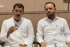 हरियाणा : कांग्रेस जिला अध्यक्षों के चयन को लेकर पर्यवेक्षक ने पार्टी नेताओं से बात की 