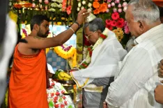 Can CM Siddaramaiah Secure Blessings Amid Karnataka's Leadership Crisis?