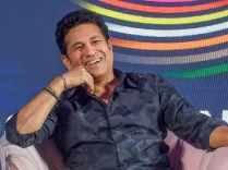 How did Sachin extend his wishes on Indian Air Force Day?