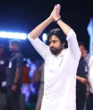 पवन कल्याण बनना चाहते थे डायरेक्टर, भाभी सुरेखा के प्रोत्साहन ने बनाया 'पावर स्टार'