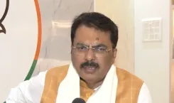 हिजाब पर इलाहाबाद हाईकोर्ट के फैसले पर सियासत तेज, BJP-कांग्रेस-सपा नेताओं की अलग-अलग राय