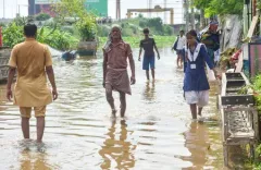 औरंगाबाद में मिट्टी का मकान ढहा: 12 वर्षीय बबली कुमारी की मौत, माँ समेत 4 घायल