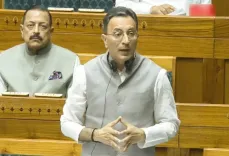 आधार कार्ड: 134 करोड़ सक्रिय उपयोगकर्ताओं के साथ दुनिया का सबसे बड़ा बायोमेट्रिक पहचान प्रणाली