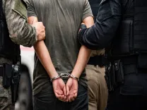 बांग्लादेश से हत्यारों को बंगाल लाने वाला एजेंट गिरफ्तार, एसटीएफ ने की कार्रवाई