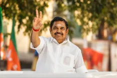 एआईएडीएमके का टीवीके सरकार पर हमला: सीएम विजय पर तमिलनाडु को विफल करने का आरोप