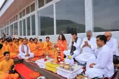 'दुख और सुकून'... जहां पिता का किया था अस्थि विसर्जन वहीं मां का भी कर भावुक हुए अनिल कपूर