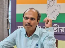 पश्चिम बंगाल में सत्ता-विरोधी लहर तेज, ममता बनर्जी 'बेचैन': कांग्रेस नेता अधीर रंजन चौधरी
