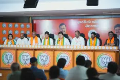 तेलंगाना भाजपा अध्यक्ष का आरोप: भारत विरोधी ताकतें नेपाल जैसी अराजकता फैलाने को करा रही हैं प्रदर्शन