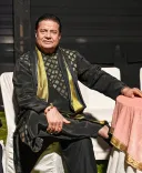 अनूप जलोटा बोले: सम्मान से बना कंटेंट ठेस नहीं पहुंचाता, कॉमेडी विवाद पर सुनील पाल ने कहा 'समाज के आतंकवादी'