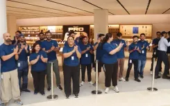 2026 के अंत में एप्पल पेश कर सकता है अपना फोल्डेबल आईफोन 